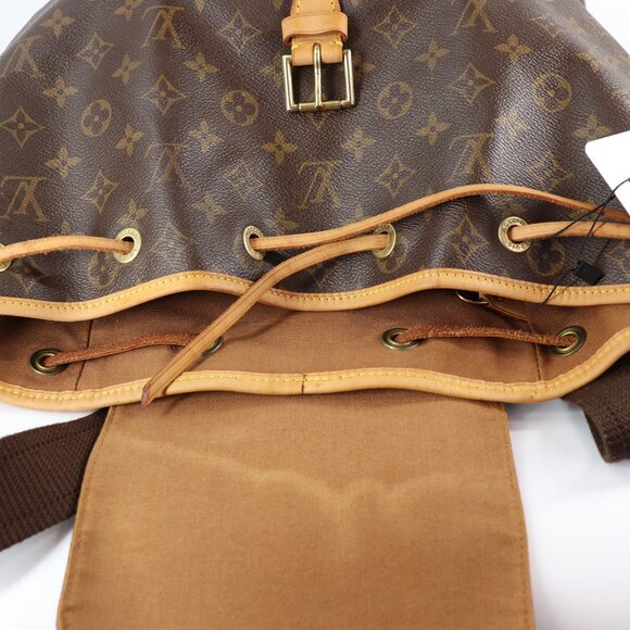 Louis Vuitton Montsouris GM Monogram - Picture 11 of 16